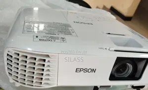 Brand New EPSON Projector With Manual CD and Cartoon