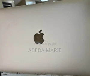 New Laptop Apple MacBook Pro 2015 8GB Intel Core M SSD 256GB