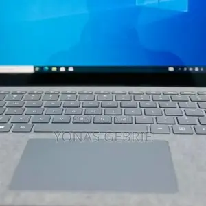 New Laptop Microsoft Surface 16GB Intel Core i7 SSD 512GB