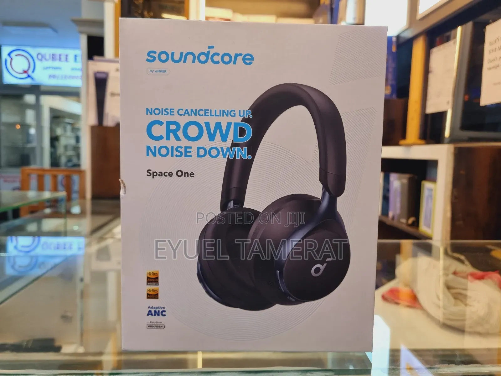 Soundcore by Anker Crowd Noise Down