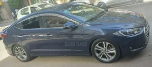 Hyundai Avante 2016 Blue
