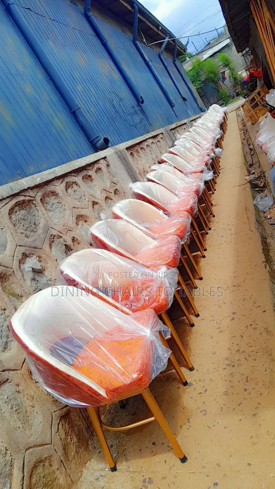 Dining Fabrics and Metal Legs Chairs Hotel Restaurant Cafes