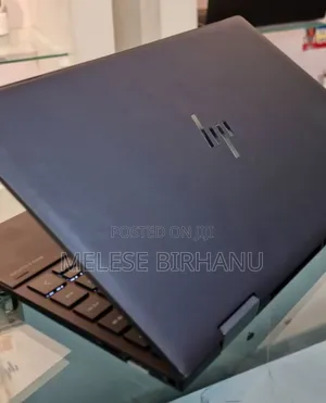 New Laptop HP Envy X360 8GB Intel Core I7 SSD 1T