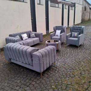 Sofa ለቤቶ ግርማ ሞገስ የሆኑ ሶፋ በተመጣጣኝ