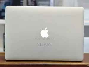 New Laptop Apple MacBook Pro 2015 16GB Intel Core I7 SSD 256GB
