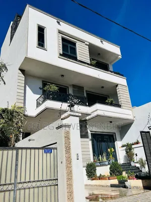 Furnished 3bdrm House in አዲስ አበባ, Bole for sale