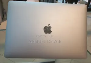 New Laptop Apple MacBook Air 2019 8GB Intel Core I5 SSD 128GB