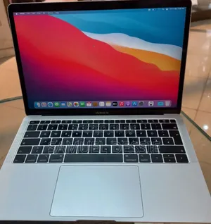 New Laptop Apple MacBook Air 2019 8GB Intel Core I5 SSD 128GB