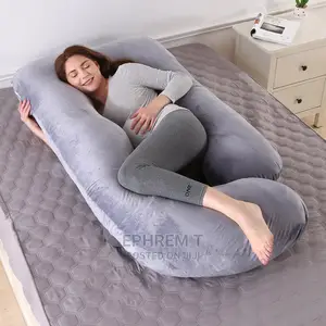 Super Quality Pregnancy Pillow With Soft Velvet Cover - G