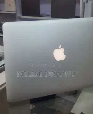 Laptop Apple MacBook Pro 2015 8GB Intel Core I5 SSD 128GB