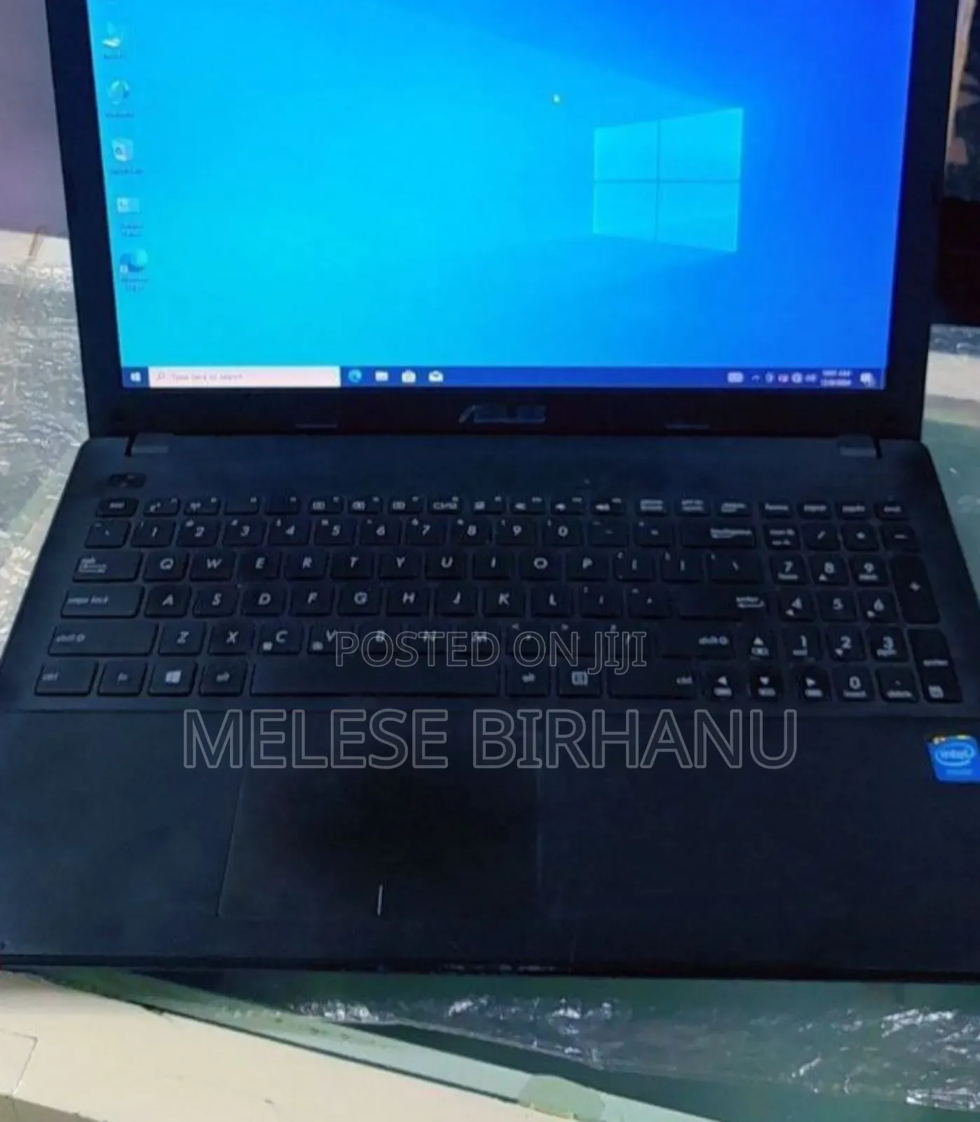 Laptop Asus 1015E 8GB Intel Celeron HDD 500GB