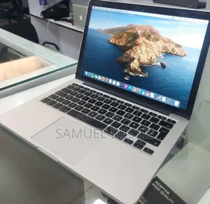 New Laptop Apple MacBook Pro 2015 8GB Intel Core I5 SSD 128GB
