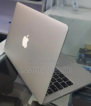 New Laptop Apple MacBook Pro 2015 8GB Intel Core I5 SSD 128GB