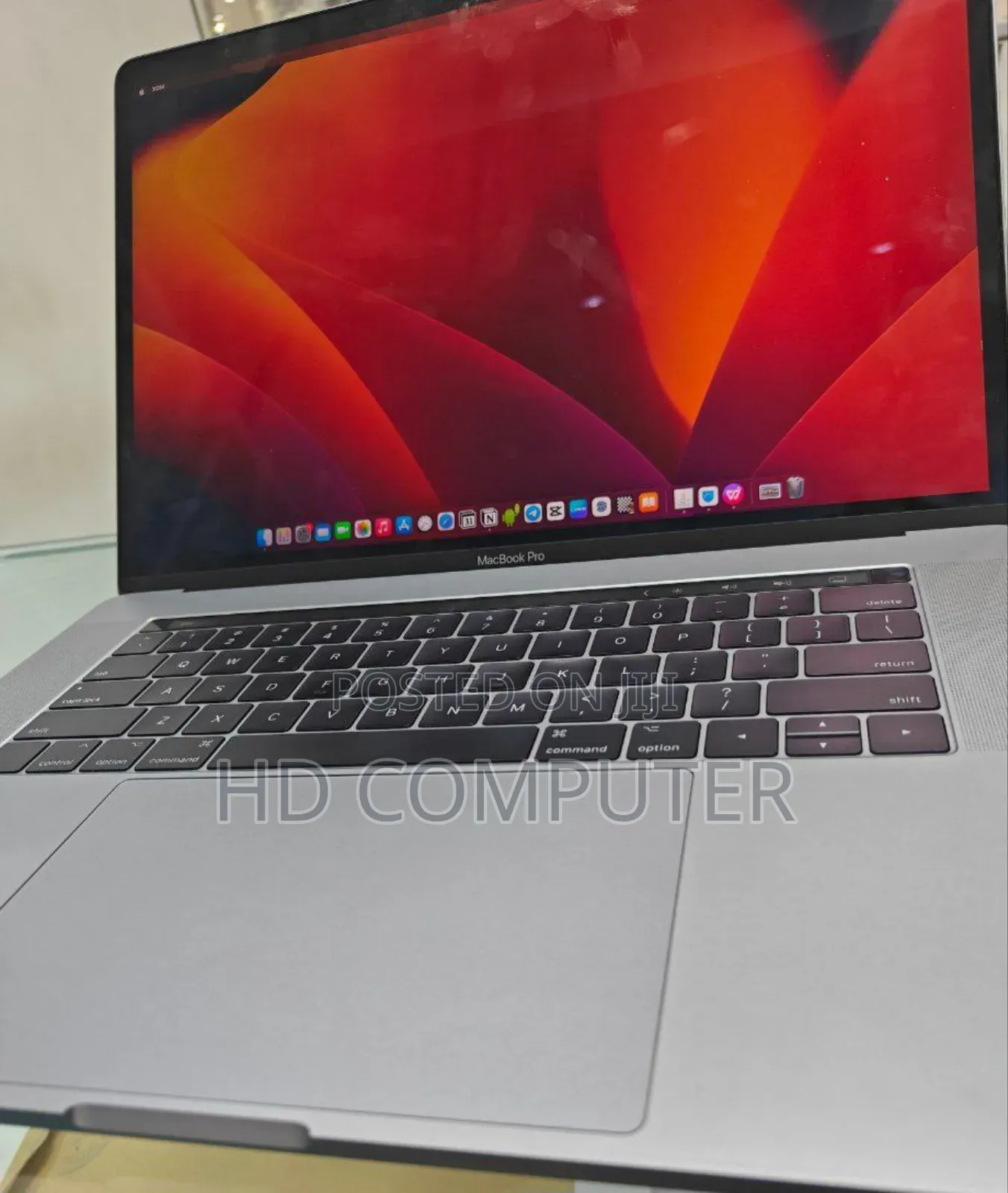 New Laptop Apple MacBook Pro 2017 16GB Intel Core I7 SSD 1T