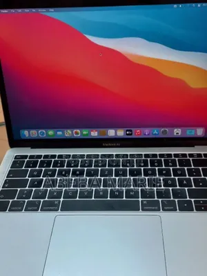 New Laptop Apple MacBook Air 2019 8GB Intel Core I5 SSD 128GB