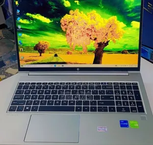 New Laptop HP ProBook 450 G8 16GB Intel Core I5 SSD 512GB