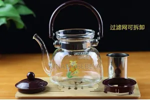 1.1litre Glass Tea Pot(መስታወት የሻይ ማፊያ)