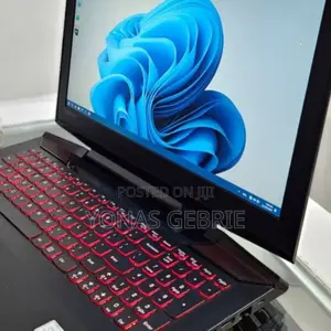 New Laptop Lenovo IdeaPad Y730 8GB Intel Core i5 HDD+SSD 1T