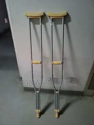 Aluminum Crutches W/ Non-Slip Rubber፹3crutches₯血crutches