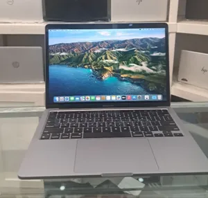New Laptop Apple MacBook Pro 2020 M1 8GB Apple M1 SSD 256GB