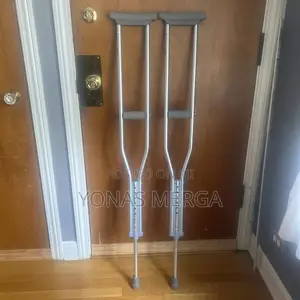 Axillary Crutches፶可crutches€ክራንችthose Recover From Surgery