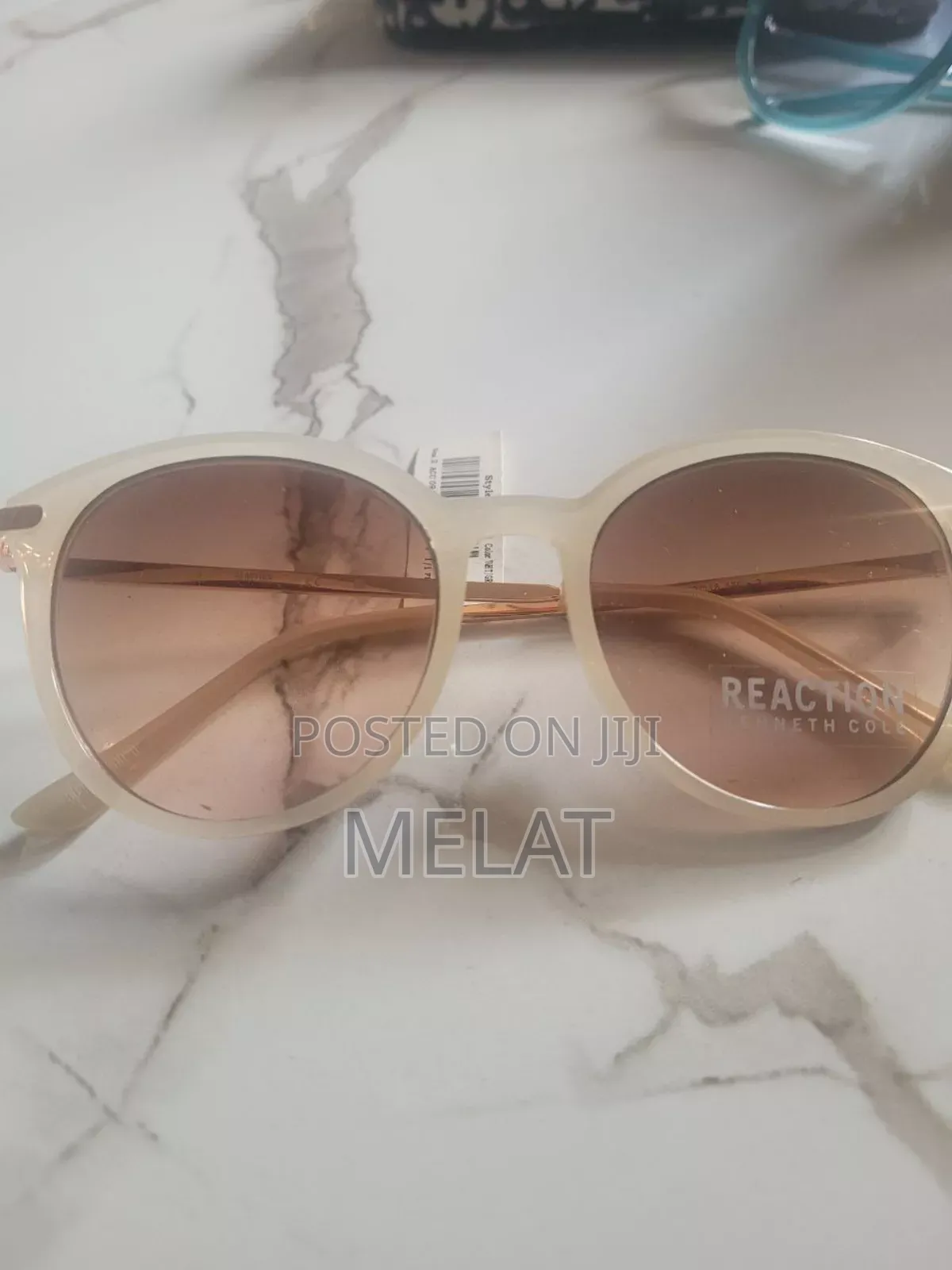 Eyeglasses