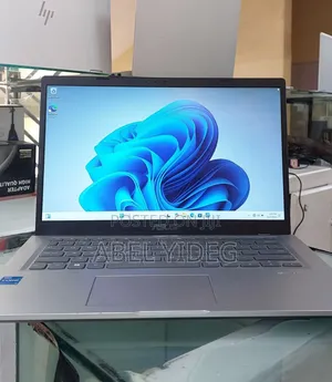 New Laptop Asus 8GB Intel Core I3 SSD 256GB