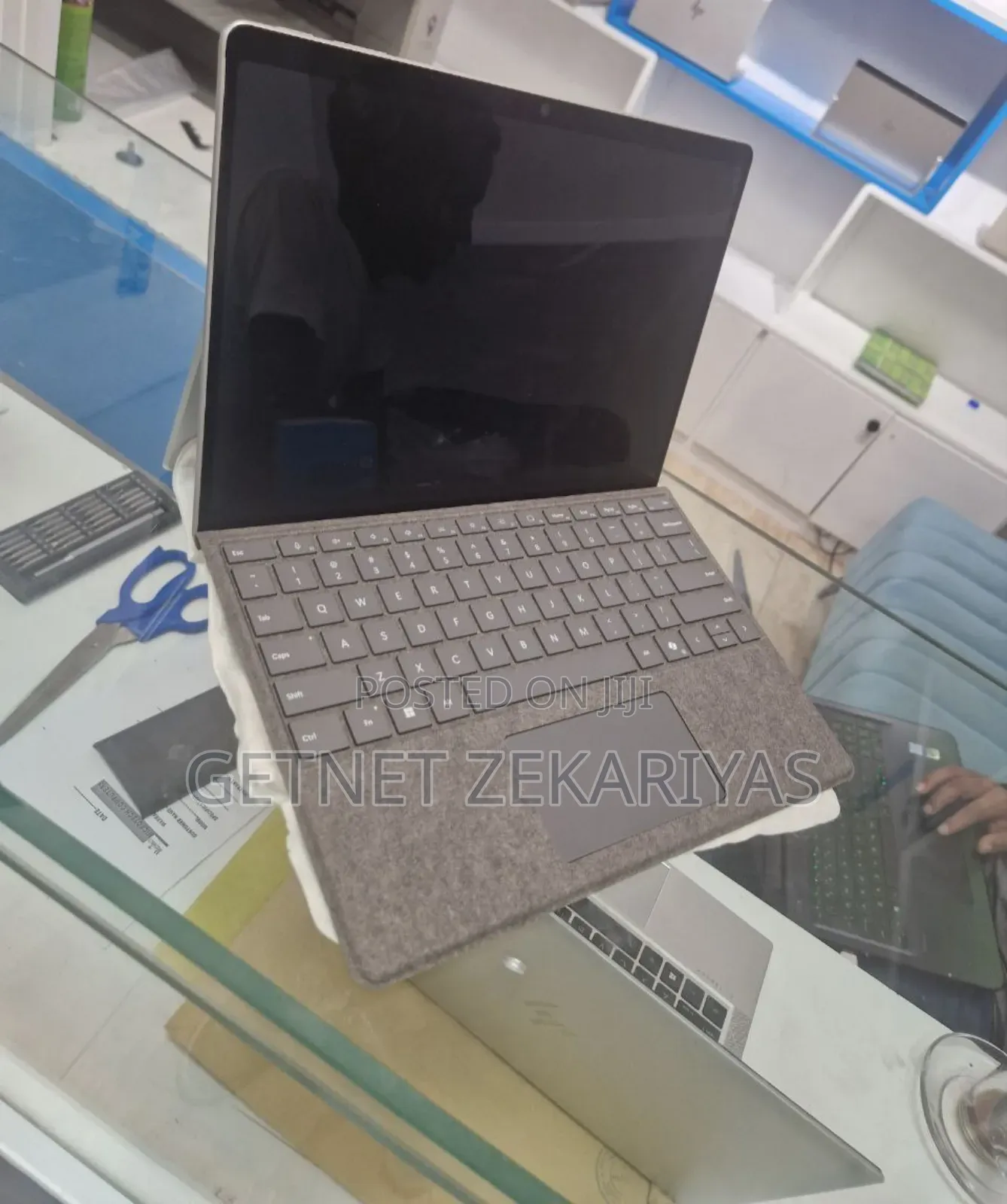 New Laptop Microsoft Surface Pro 10 16GB Intel Core Ultra 7 SSD 1T