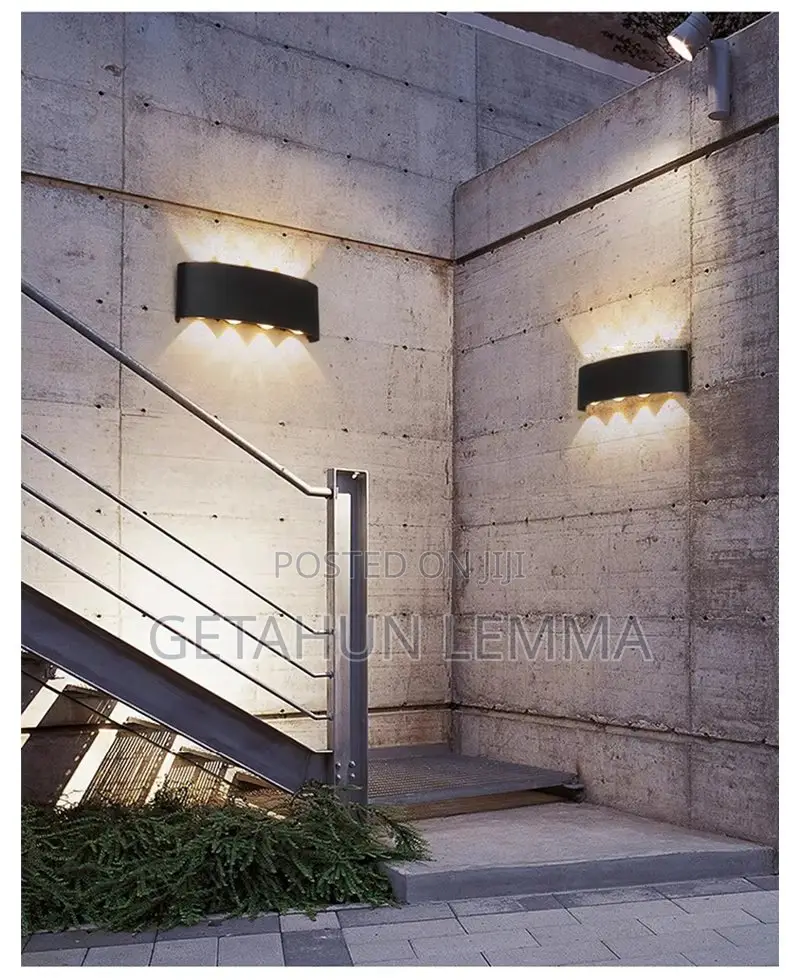 Outdoor Wall Light