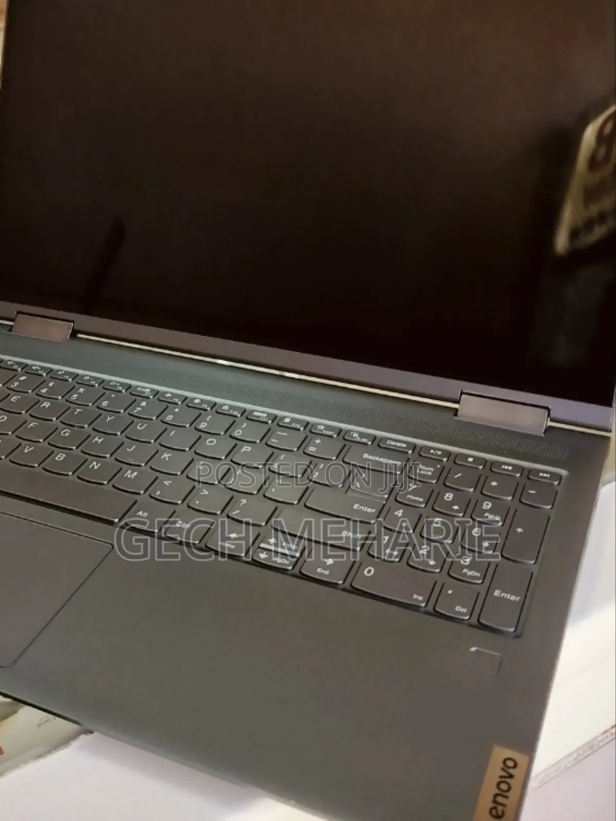 New Laptop Lenovo Yoga 7i 8GB Intel Core I5 SSD 256GB