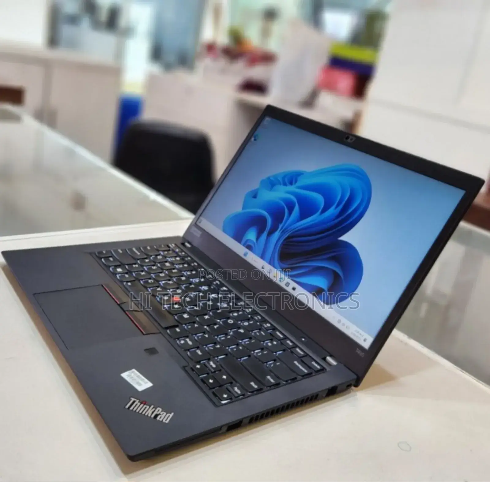 New Laptop Lenovo ThinkPad Yoga 16GB AMD Ryzen 5 SSD 512GB
