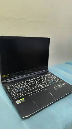 New Laptop Acer Predator Helios 300 16GB Intel Core i7 SSD 512GB