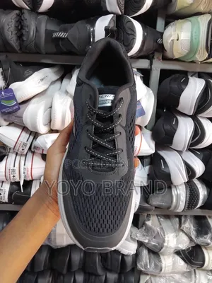 Skechers Faahion Shoes