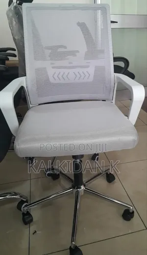 ተሽከርካሪ ወንበር/Mesh Swivel Chair/
