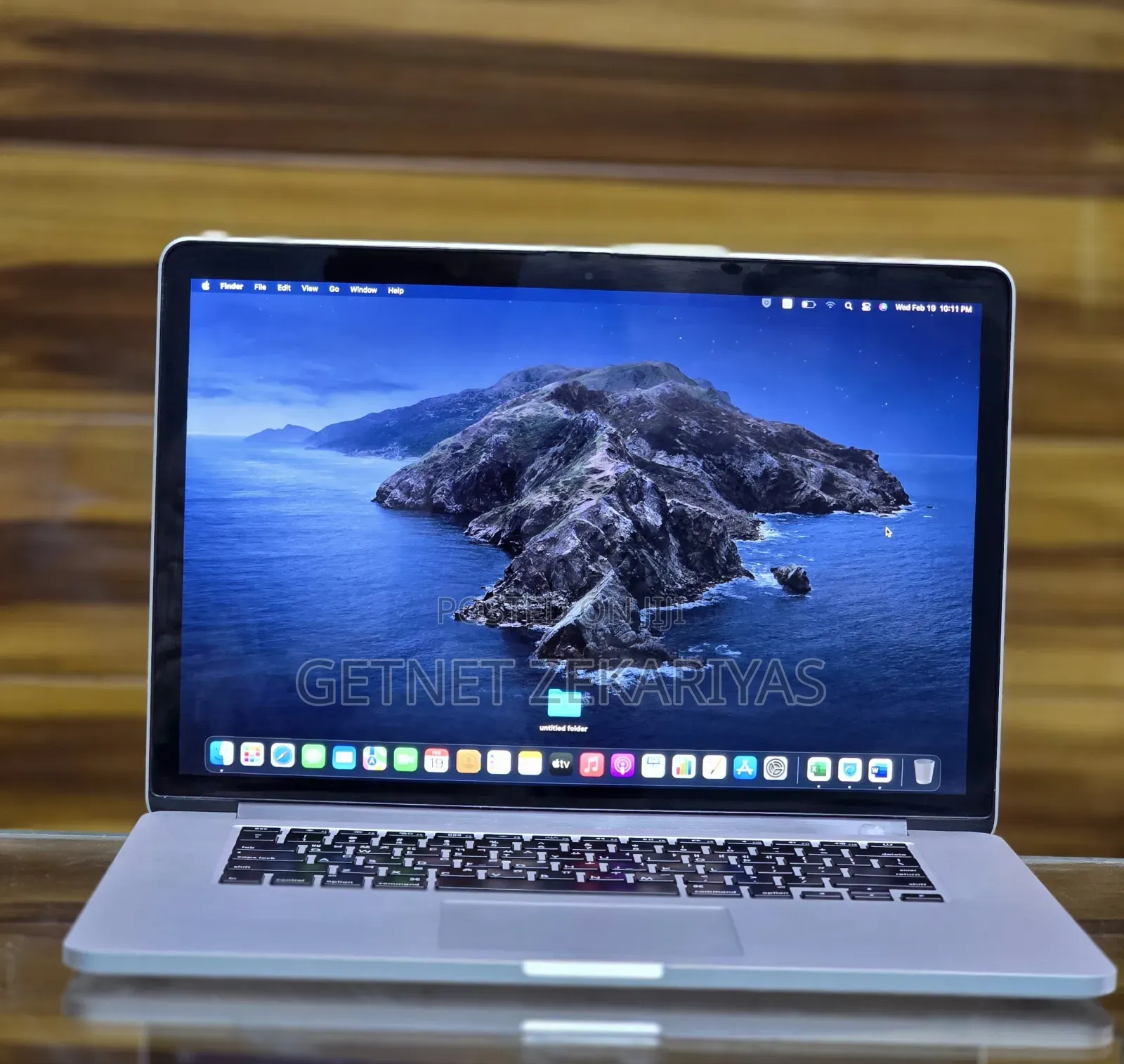 New Laptop Apple MacBook Pro 2015 16GB Intel Core I7 SSD 512GB