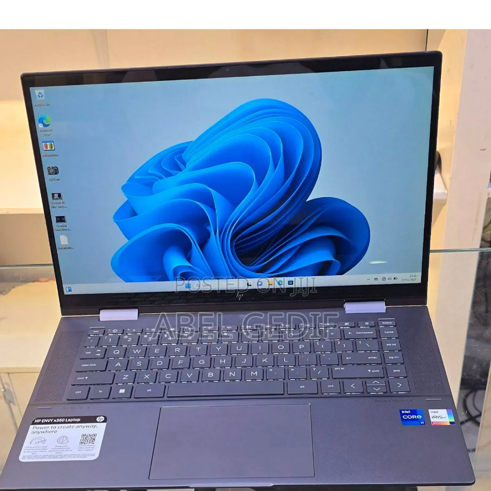 New Laptop HP Envy X360 16GB Intel Core i7 SSD 1T