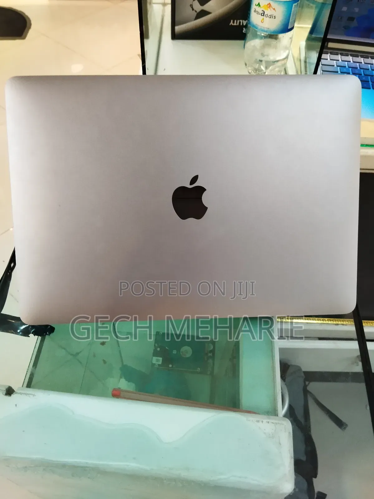 New Laptop Apple MacBook Air 2020 M1 8GB Intel Core I7 SSD 256GB