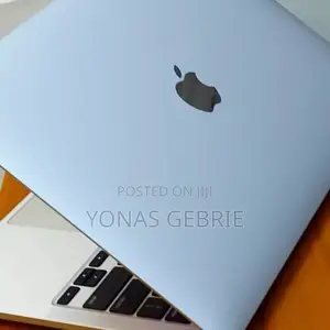 New Laptop Apple MacBook Pro 2021 M1 8GB Apple M1 SSD 512GB