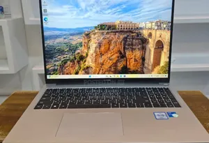 New Laptop Huawei MateBook X Pro 16GB Intel Core I7 SSD 512GB