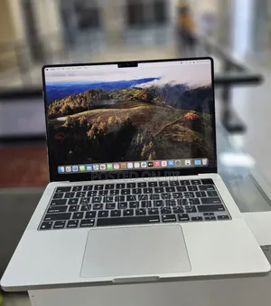 New Laptop Apple MacBook Pro 8GB Apple M3 SSD 512GB
