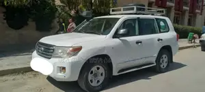 Toyota Land Cruiser 2012 White