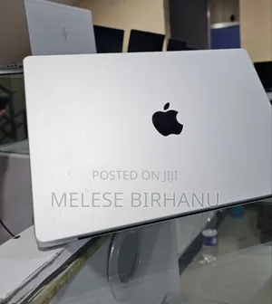 New Laptop Apple MacBook Pro 8GB Apple M3 Pro SSD 512GB