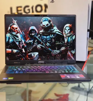 New Laptop MSI Crosshair 17 16GB Intel Core I7 SSD 1T