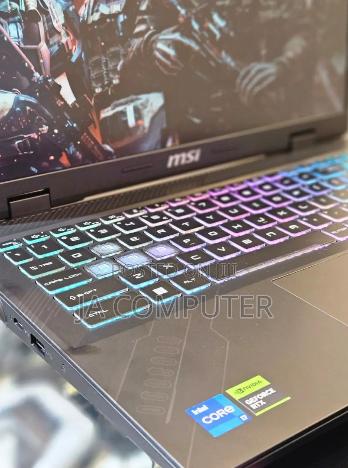 New Laptop MSI Crosshair 17 16GB Intel Core I7 SSD 1T