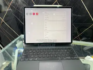 New Apple iPad Pro 12.9 (2022) 128 GB Silver