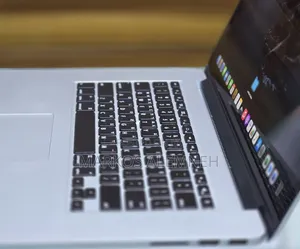 New Laptop Apple MacBook Pro 2015 16GB Intel Core I7 SSD 512GB
