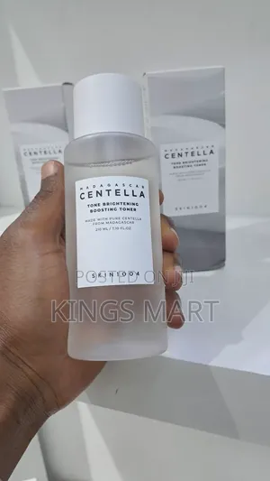 Centella Tone Brightening Boosting Toner