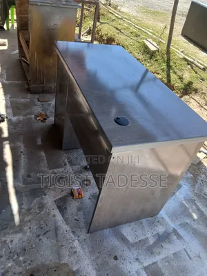 Computer Table 60*120cm ለቢሮ በብዛትና በጥራት እንሠራለን