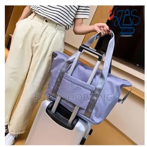 Anti-Tear Water-Resistant Travel Bag–30l+Capacity in a Foldable Design