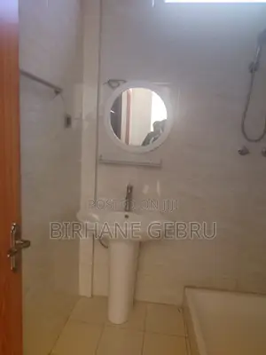3bdrm Apartment in Luxury Apartiment, Bole for rent